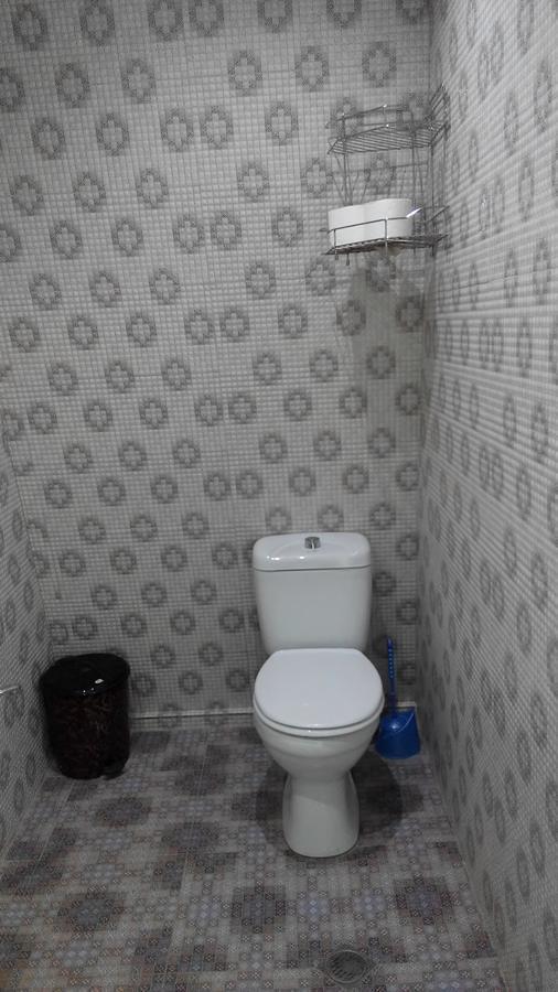Guest House Vitali Gonio Bagian luar foto